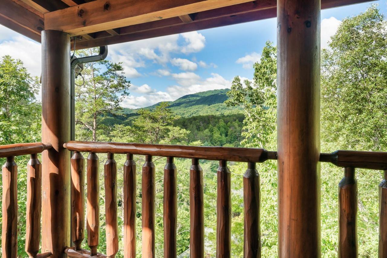 Summer Sale! Pool, Sauna, View, Hottub, Game Sevierville Exterior photo